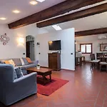 Toscanella 3 Bedrooms By Mmega