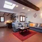 Toscanella 3 Bedrooms By Mmega
